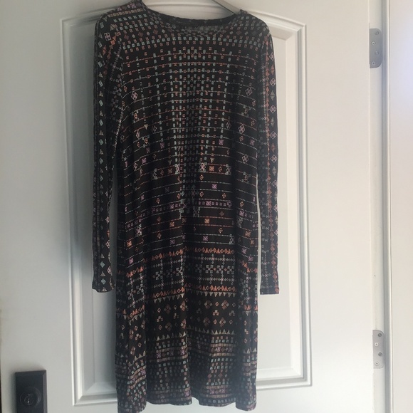Dress - Picture 1 of 7